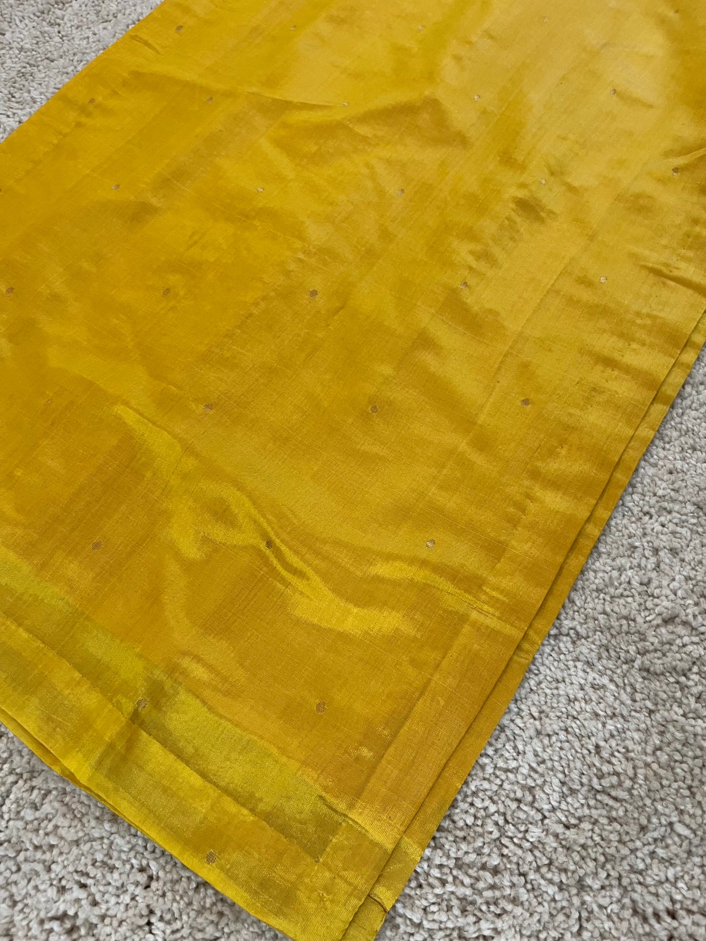 Amber gold chanderi silk kurta with zari bootis all over