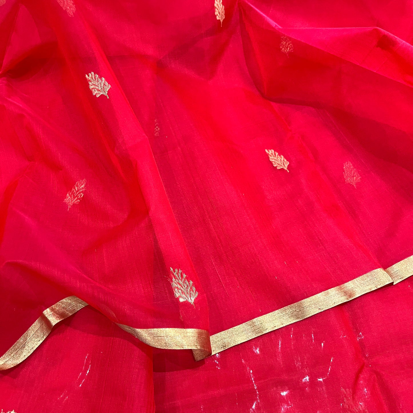 Red Chanderi Organza Silk Saree with Leaf Motifs all over