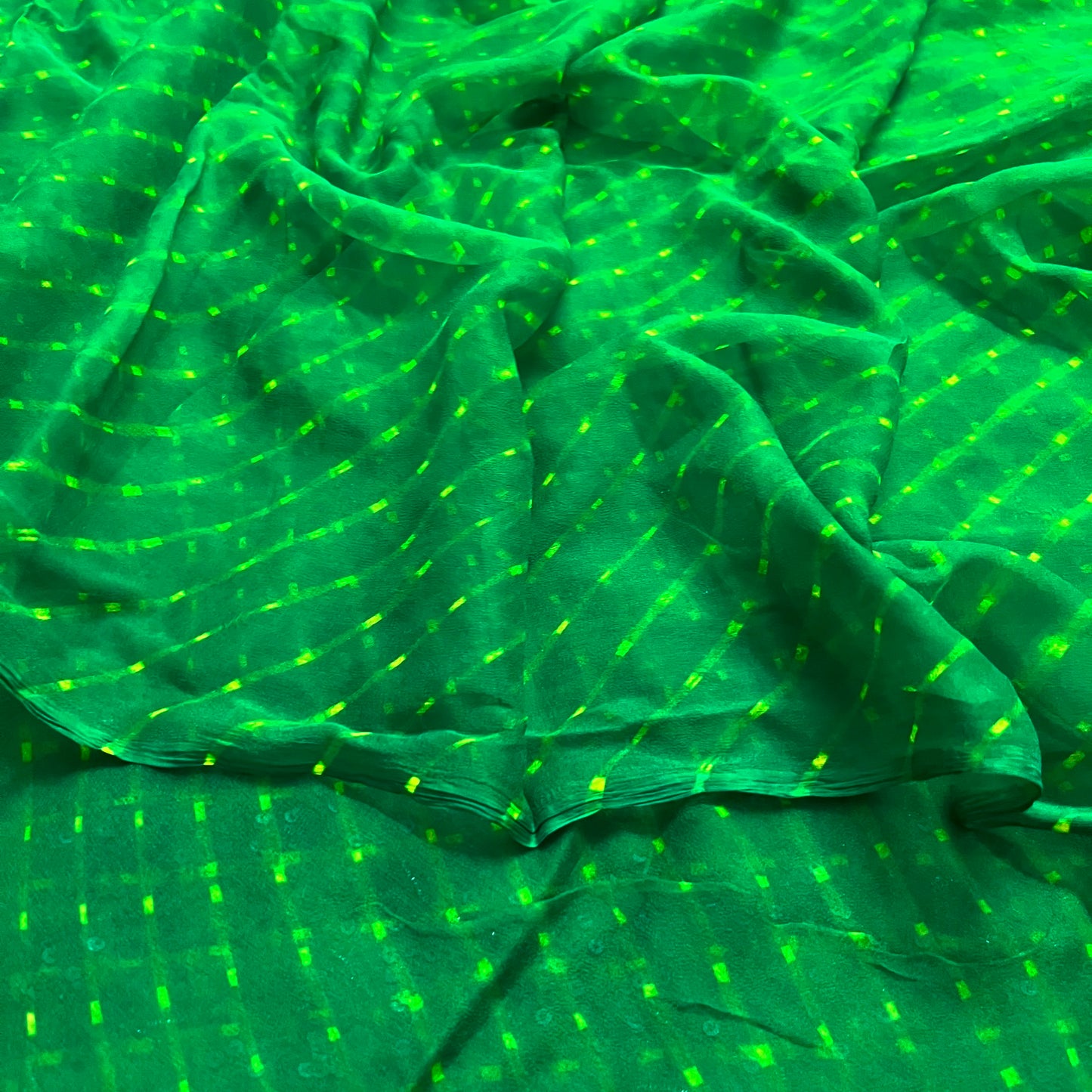 Green Mothda chiffon saree