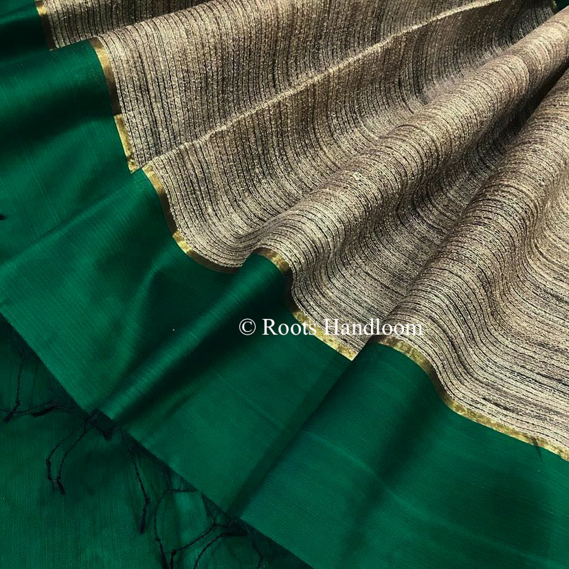 Bottle Green Maheshwari Saree with jute Pallu