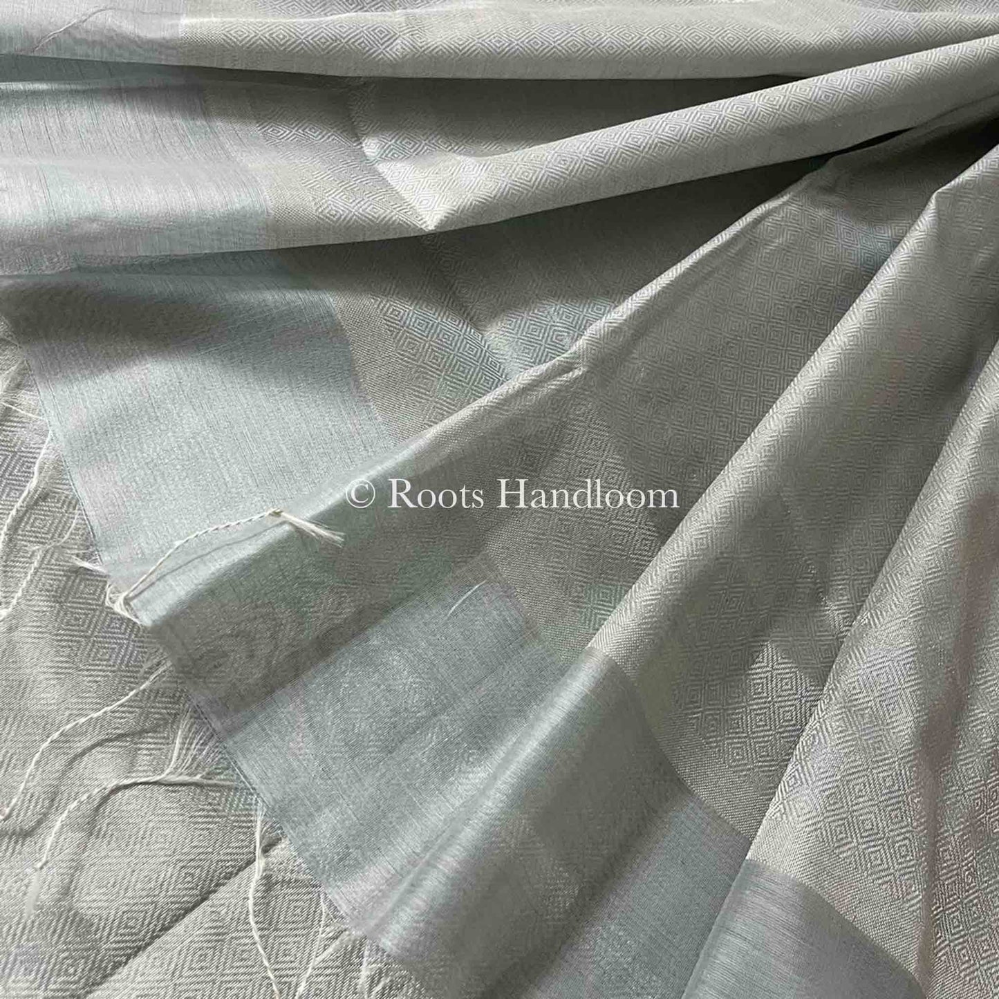 Silver Maheshwari Saree with Zari Pattern all over