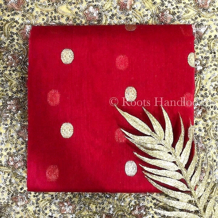 Red Chanderi Saree with zari bootis all over