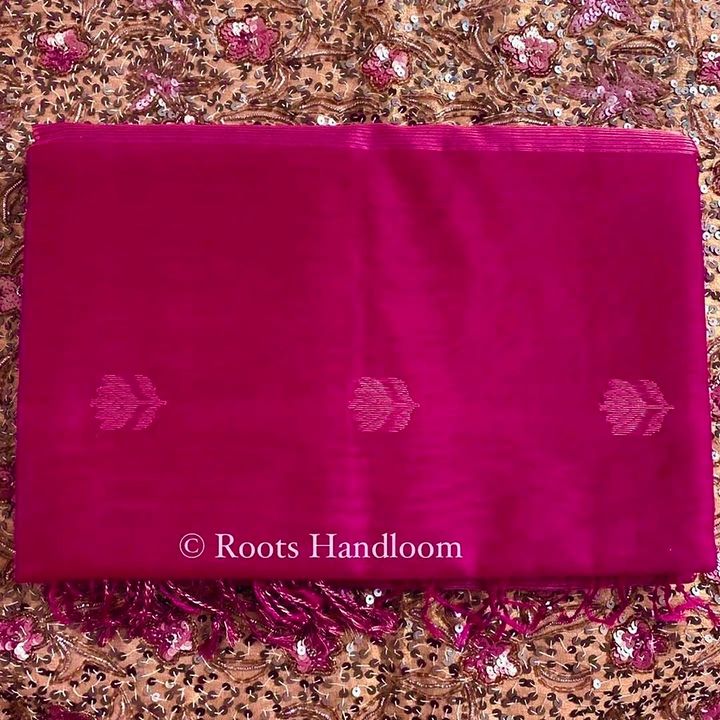 Pink Maheshwari Saree with Flower Motifs all over